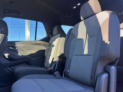 2022 Chevrolet Traverse - Photo 24