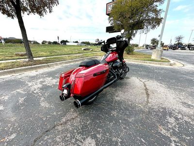 2025 Harley-Davidson FLHX - Street Glide — photo 9 view