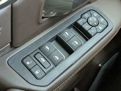 2026 Ram 2500 — photo 23 view
