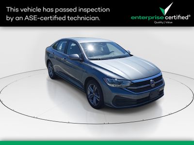 2024 Volkswagen Jetta SE Auto — front three-quarter view