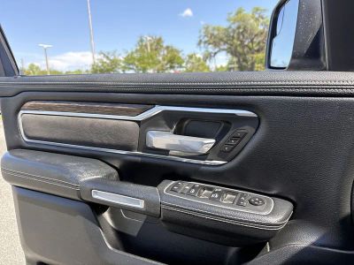 2020 Ram 1500 — photo 10 view
