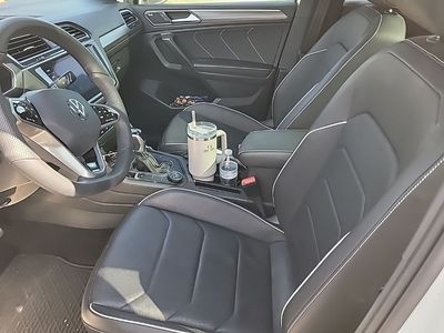 2022 Volkswagen Tiguan - Photo 4