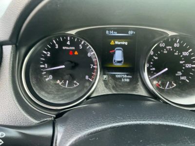 2016 Nissan Rogue — photo 10 view