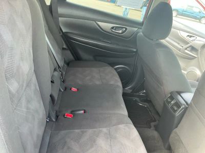 2016 Nissan Rogue — photo 18 view