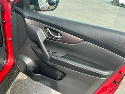 2016 Nissan Rogue — photo 21 view