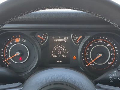 2026 Jeep Wrangler — photo 28 view