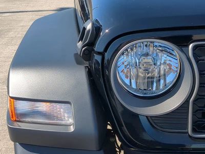 2026 Jeep Wrangler — photo 10 view