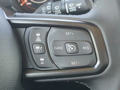 2026 Jeep Wrangler — photo 26 view