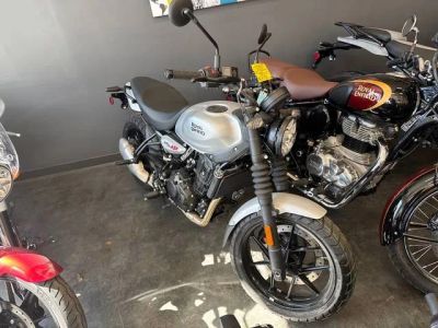 2026 Royal Enfield GUERRILLA — front three-quarter view