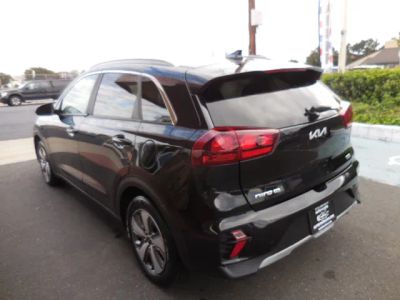 2022 Kia Niro — detail view