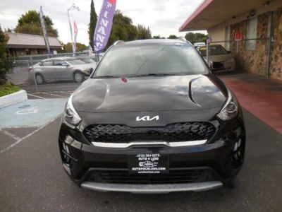 2022 Kia Niro — photo 8 view