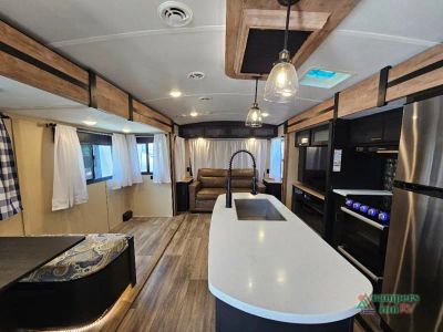 2022 Keystone RV Outback — photo 10 view