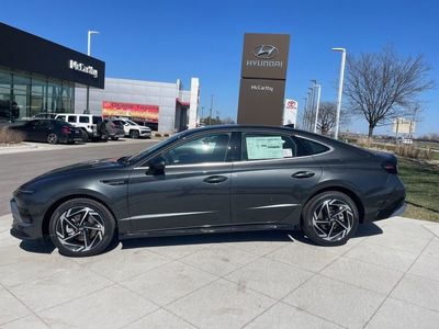 2026 Hyundai Sonata - Photo 2