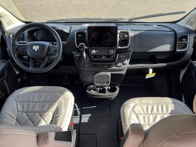 2026 Thor Motor Coach TELLARO - Photo 4