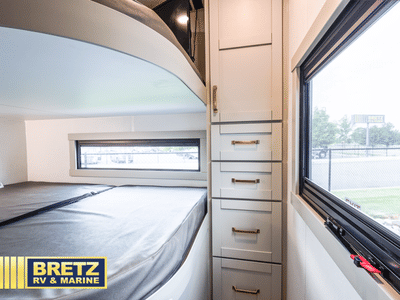 2026 Brinkley Model Z - Photo 24