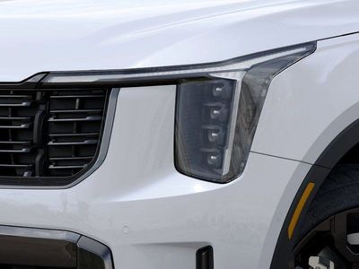2026 Kia Sorento Hybrid - Photo 11