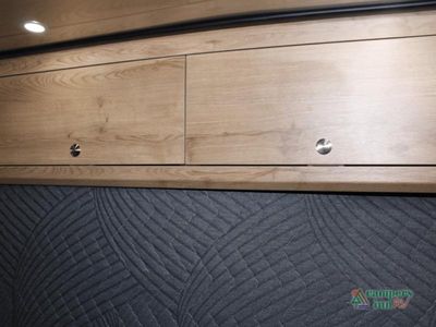 2026 Airstream Rangeline - Photo 17