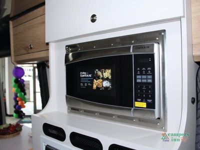2026 Airstream Rangeline - Photo 46