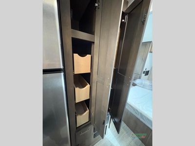 2025 Dynamax Isata 5 - Photo 29