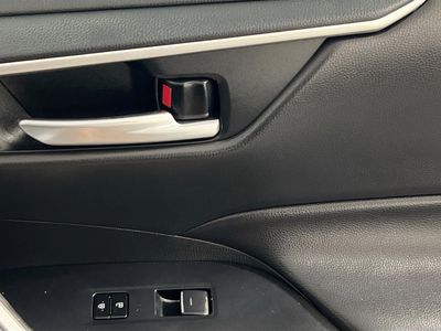 2024 Toyota RAV4 - Photo 28