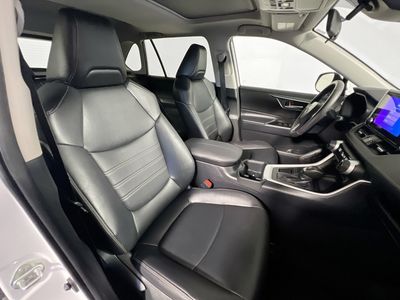 2024 Toyota RAV4 - Photo 27