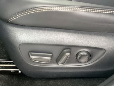 2024 Toyota RAV4 - Photo 13