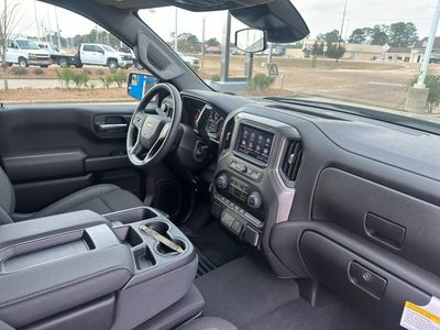 2026 Chevrolet Silverado 1500 — photo 24 view