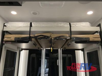2026 Brinkley Model G - Photo 41