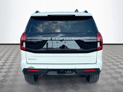 2026 Ford Expedition — detail view
