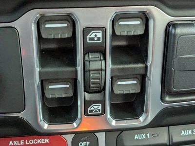 2026 Jeep Wrangler — photo 23 view