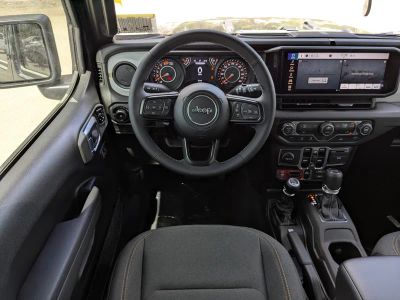 2026 Jeep Wrangler — photo 16 view