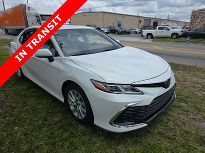2023 Toyota Camry - Photo 3