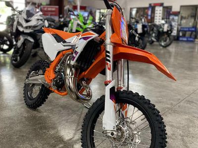 2025 KTM 65 SX - Photo 2