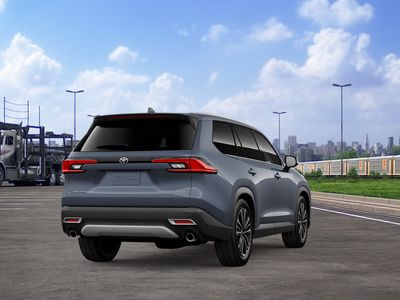 2026 Toyota Grand Highlander Hybrid - Photo 11