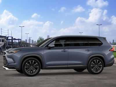 2026 Toyota Grand Highlander Hybrid - Photo 5