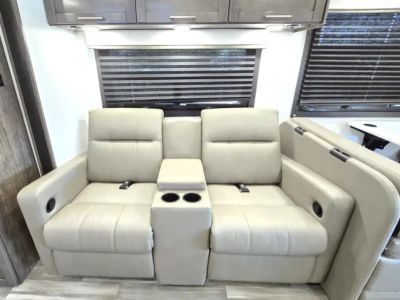 2026 Entegra ODYSSEY — photo 15 view