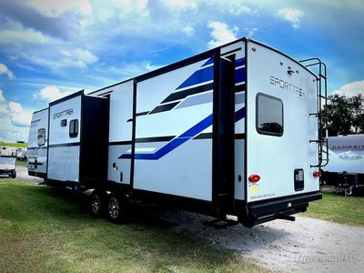 2022 Venture RV SportTrek - Photo 2
