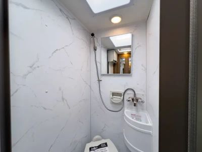 2027 Thor Motor Coach CHATEAU — photo 17 view
