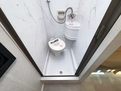 2027 Thor Motor Coach CHATEAU — photo 16 view