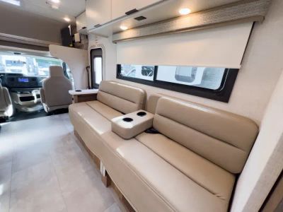 2027 Thor Motor Coach CHATEAU — photo 14 view