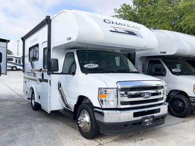 2027 Thor Motor Coach CHATEAU — front three-quarter view