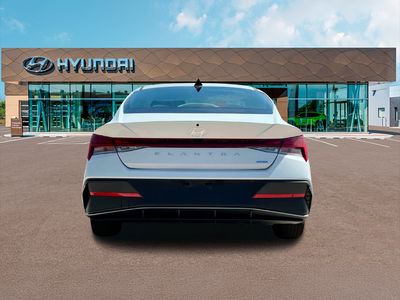2025 Hyundai Elantra Hybrid - Photo 37