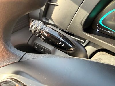 2025 Hyundai Elantra Hybrid - Photo 14