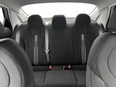 2025 Hyundai Elantra Hybrid - Photo 47