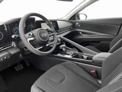 2025 Hyundai Elantra Hybrid - Photo 45