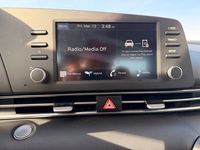2025 Hyundai Elantra Hybrid - Photo 17