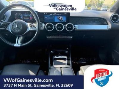 2025 Mercedes-Benz GLB — photo 13 view