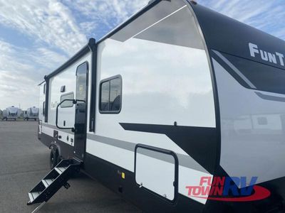 2026 CrossRoads RV Fun Time — side profile view