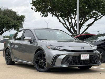 2026 Toyota Camry - Photo 2