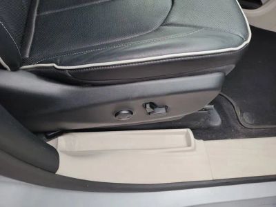 2023 Chrysler Pacifica — photo 36 view